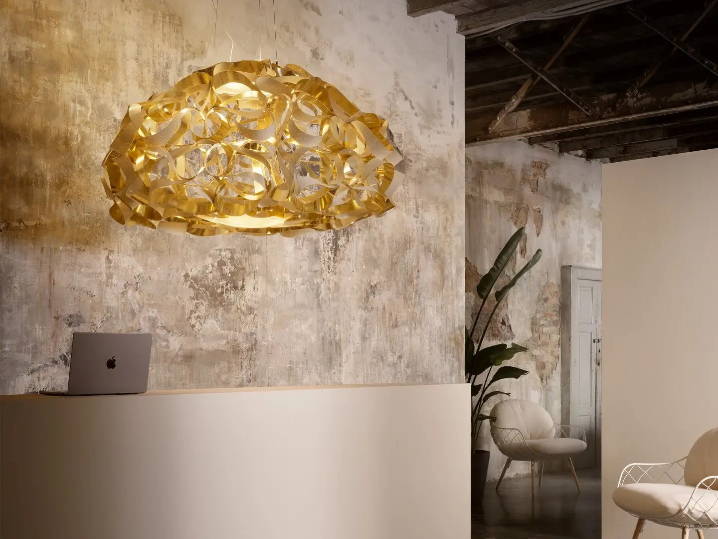 Quantica, Slamp