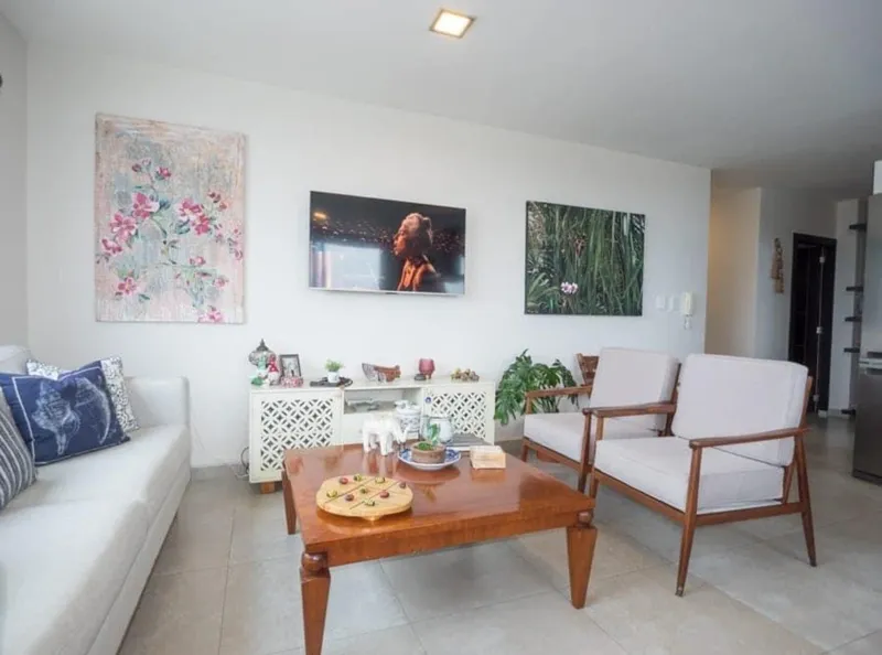 MILINA IN BEACHFRONT BUILDING WITH POOL AND ROOFTOP TERRACE — photo 6