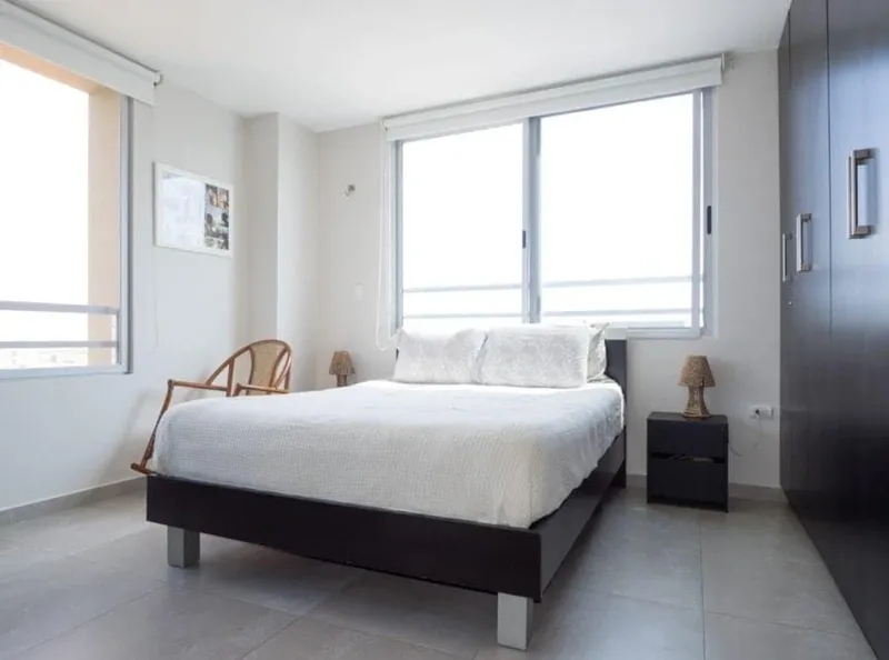 MILINA IN BEACHFRONT BUILDING WITH POOL AND ROOFTOP TERRACE — photo 7