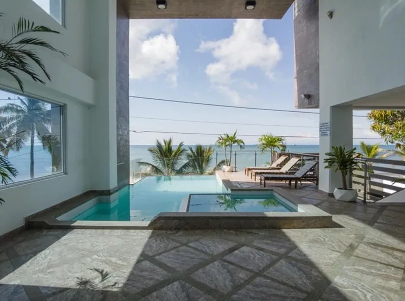 MILINA IN BEACHFRONT BUILDING WITH POOL AND ROOFTOP TERRACE — photo 12
