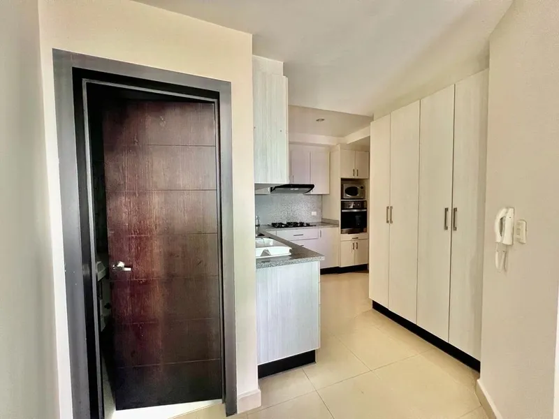 CONTEMPORARY APARTMENT 2D WITH SWIMMING POOL OVERLOOKING THE BRAVO SEA — photo 4